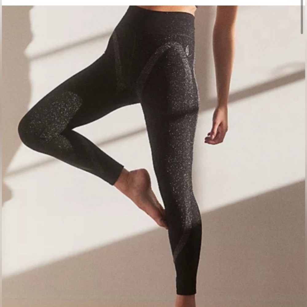 Free people Movement Lurex Leggings size Medium/Large